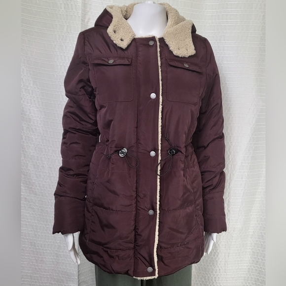 LEVI'S Quilted Puffer Coat Jacket Sherpa Hood and Trim Burgundy Women's M - Picture 2 of 16
